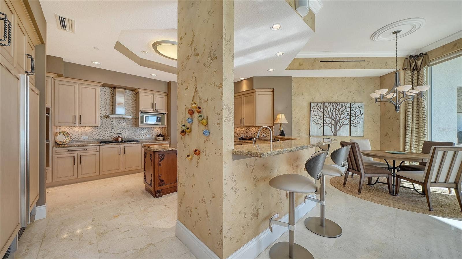 2050 BENJAMIN FRANKLIN DRIVE, #PH1102, Sarasota, FL 34236