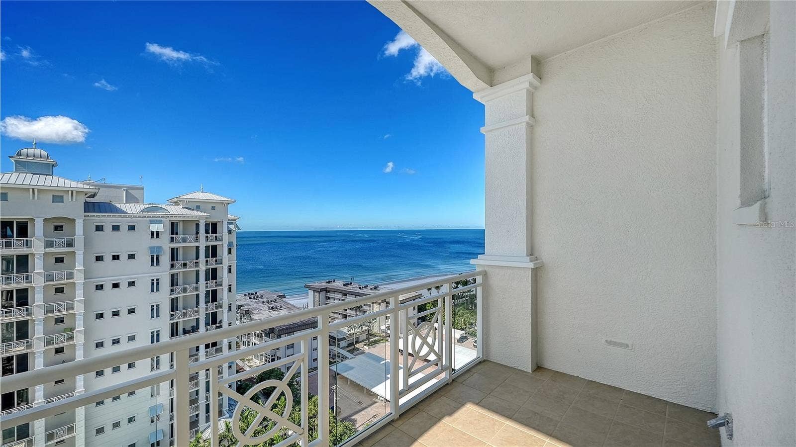 2050 BENJAMIN FRANKLIN DRIVE, #PH1102, Sarasota, FL 34236