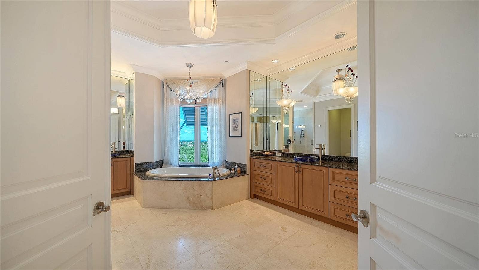 2050 BENJAMIN FRANKLIN DRIVE, #PH1102, Sarasota, FL 34236