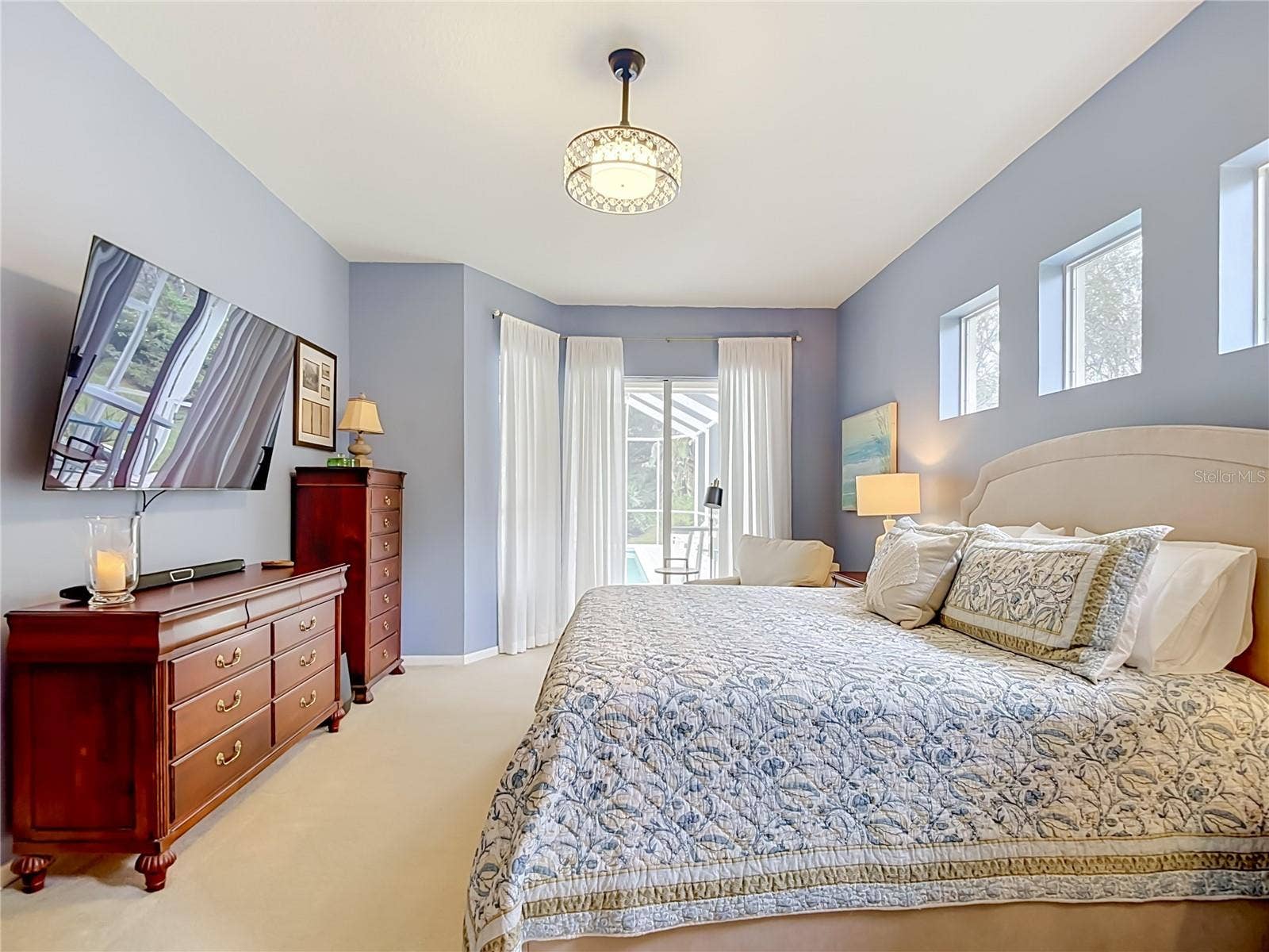 8704 BROADGREEN COURT, Tampa, FL 33647