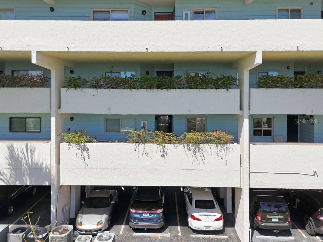 9604 CORTEZ ROAD W, #414, Bradenton, FL 34210 9604 CORTEZ ROAD W, #414, Bradenton, FL 34210