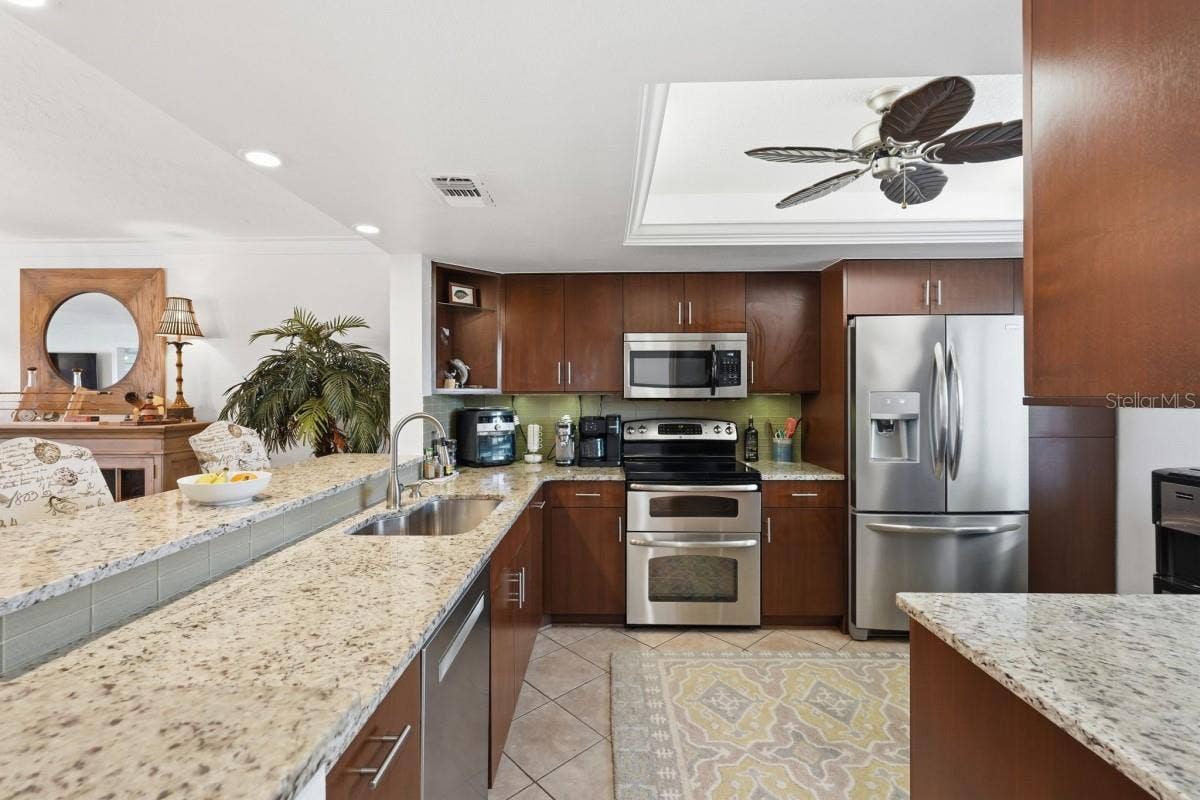 9604 CORTEZ ROAD W, #414, Bradenton, FL 34210 9604 CORTEZ ROAD W, #414, Bradenton, FL 34210