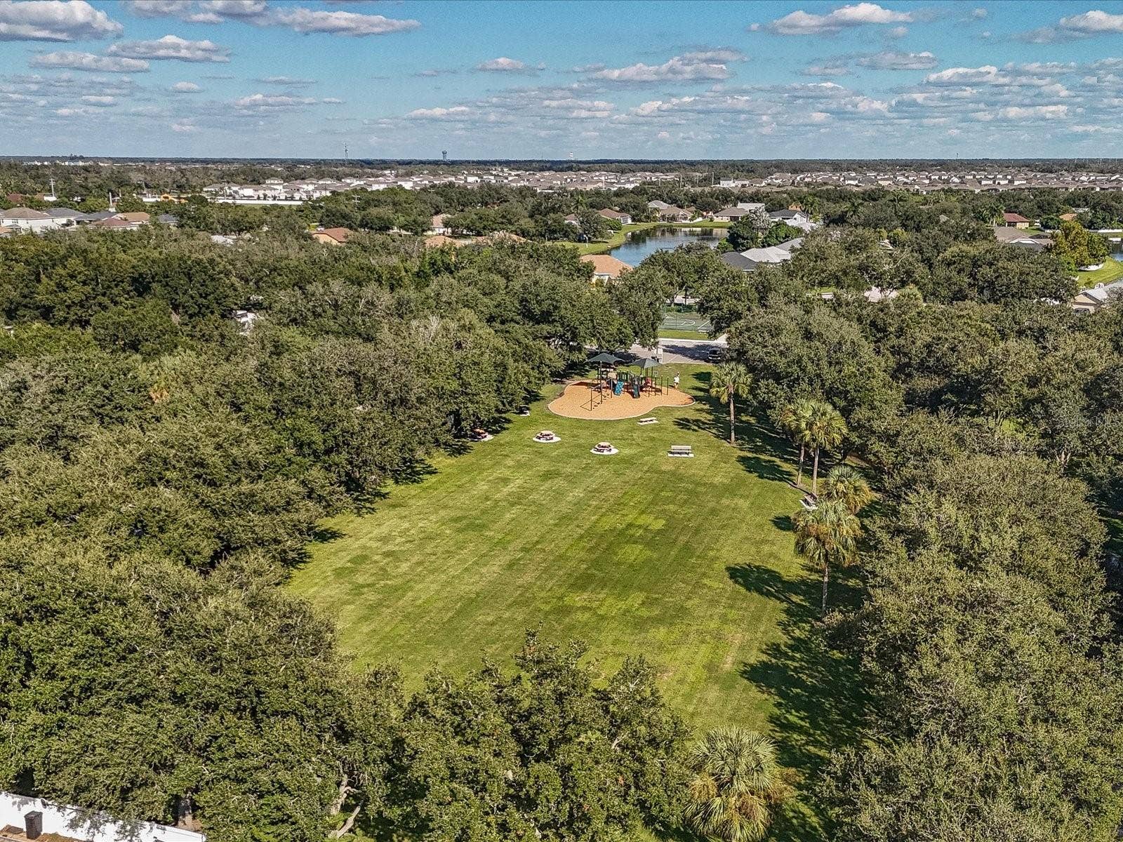 2811 46TH STREET E, Palmetto, FL 34221 2811 46TH STREET E, Palmetto, FL 34221