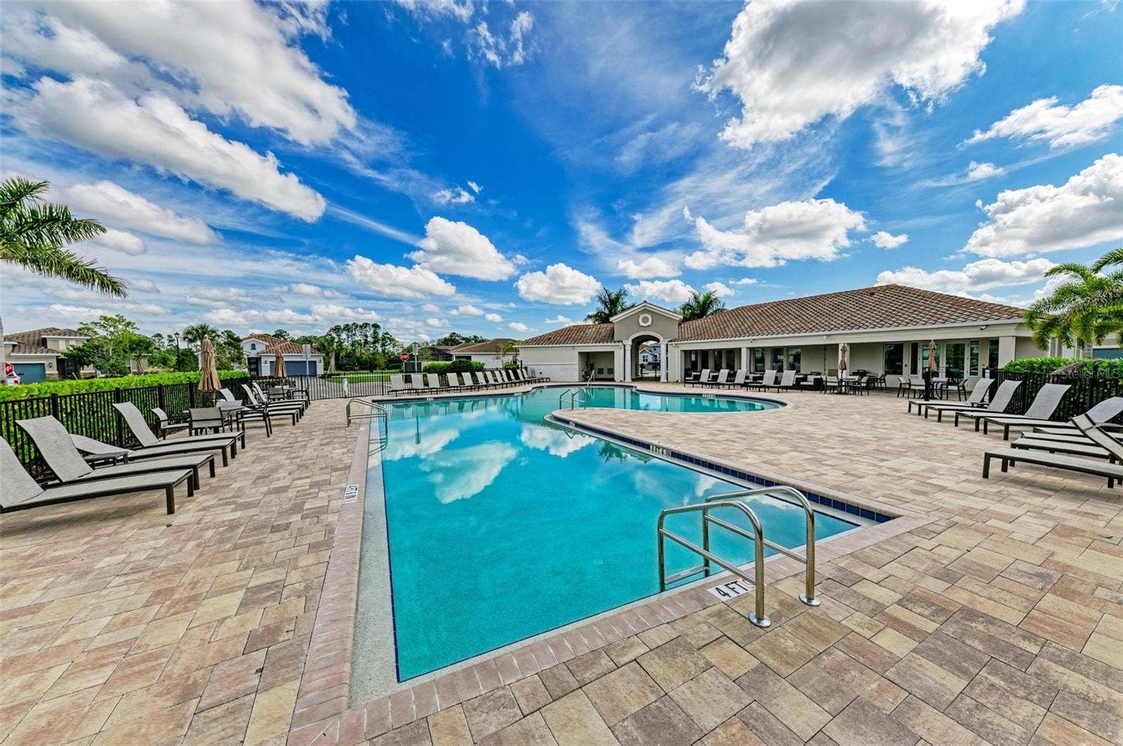 497 FIREBUSH DRIVE, Nokomis, FL 34275