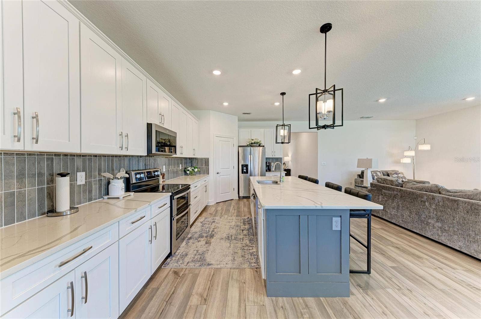 497 FIREBUSH DRIVE, Nokomis, FL 34275