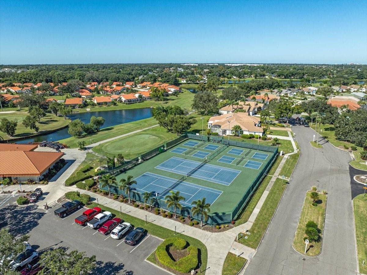 4214 CADDIE DRIVE E, #204, Bradenton, FL 34203 4214 CADDIE DRIVE E, #204, Bradenton, FL 34203
