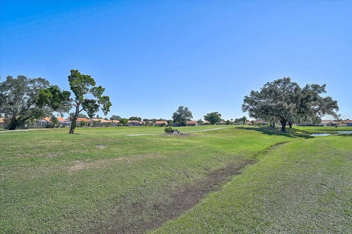 4214 CADDIE DRIVE E, #204, Bradenton, FL 34203 4214 CADDIE DRIVE E, #204, Bradenton, FL 34203