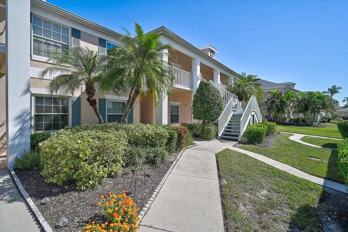 4214 CADDIE DRIVE E, #204, Bradenton, FL 34203 4214 CADDIE DRIVE E, #204, Bradenton, FL 34203
