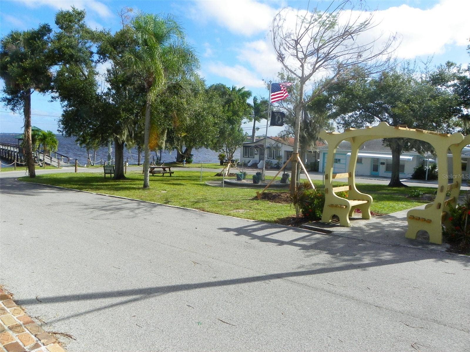8 PLAZA STREET E, Bradenton, FL 34208 View