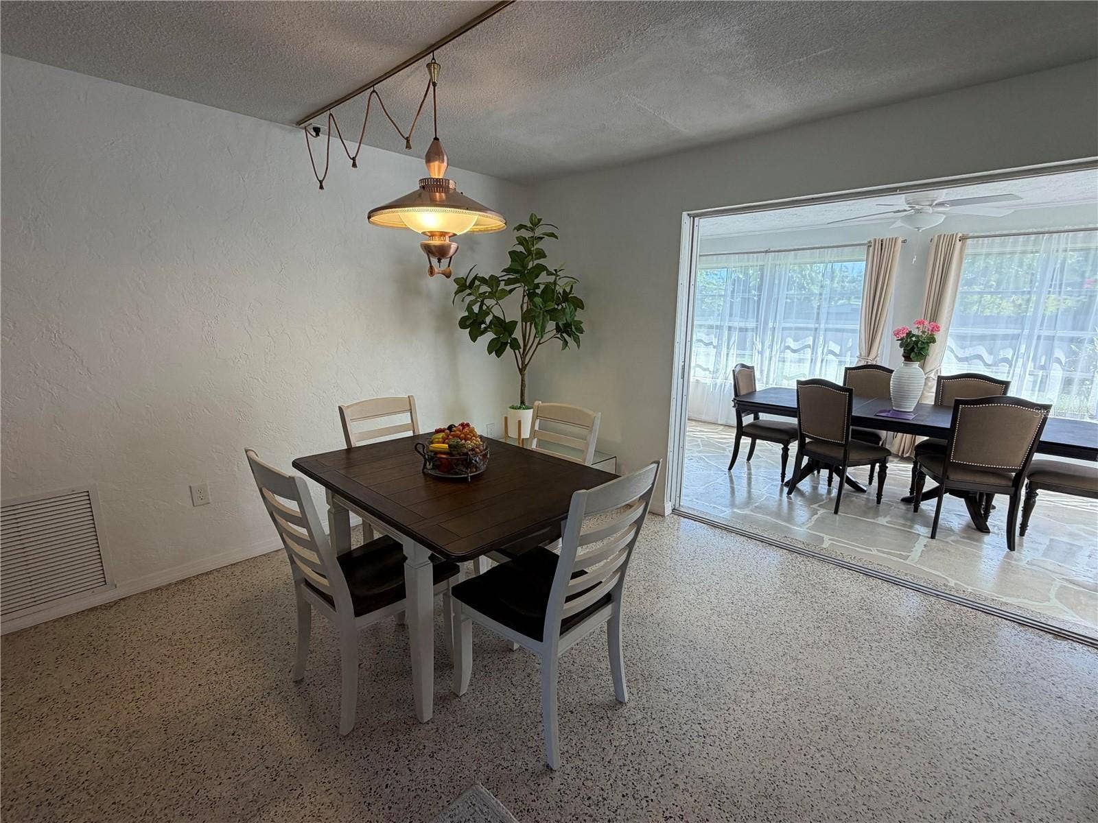 411 60TH STREET NW, Bradenton, FL 34209 411 60TH STREET NW, Bradenton, FL 34209