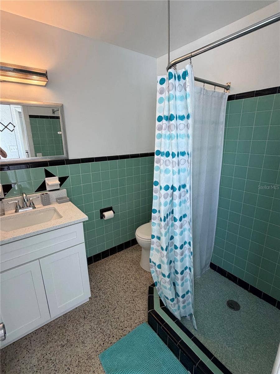 411 60TH STREET NW, Bradenton, FL 34209 411 60TH STREET NW, Bradenton, FL 34209