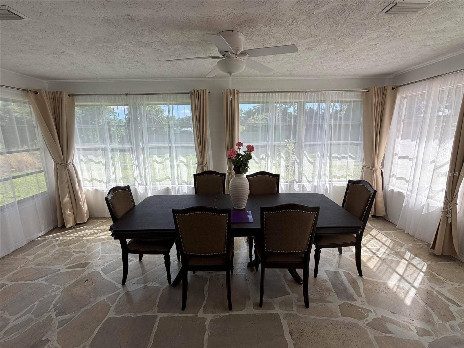 411 60TH STREET NW, Bradenton, FL 34209 411 60TH STREET NW, Bradenton, FL 34209