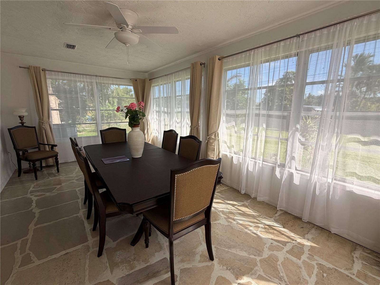 411 60TH STREET NW, Bradenton, FL 34209 411 60TH STREET NW, Bradenton, FL 34209
