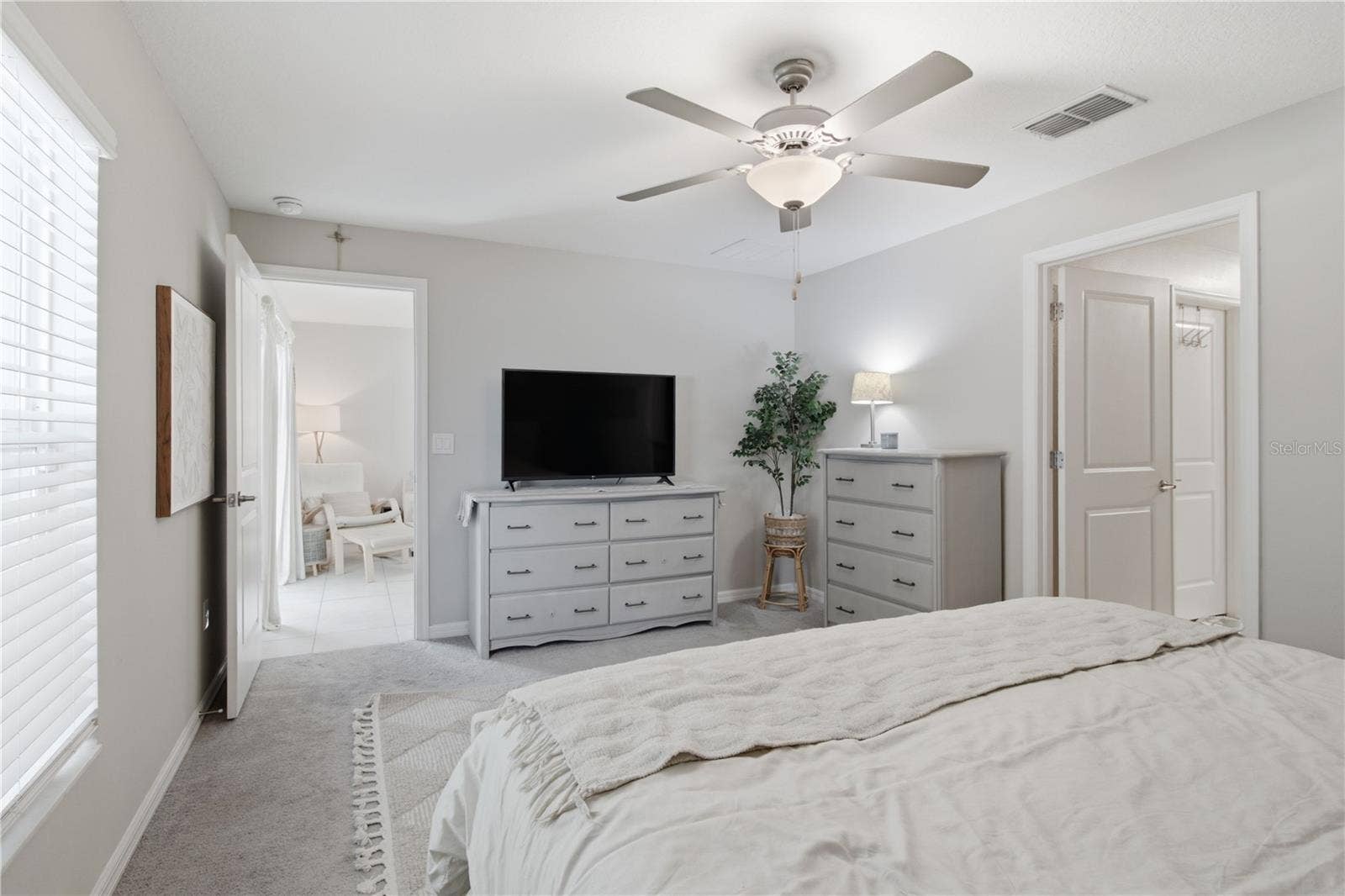 10331 BLUE PLUME COURT, Riverview, FL 33578 10331 BLUE PLUME COURT, Riverview, FL 33578