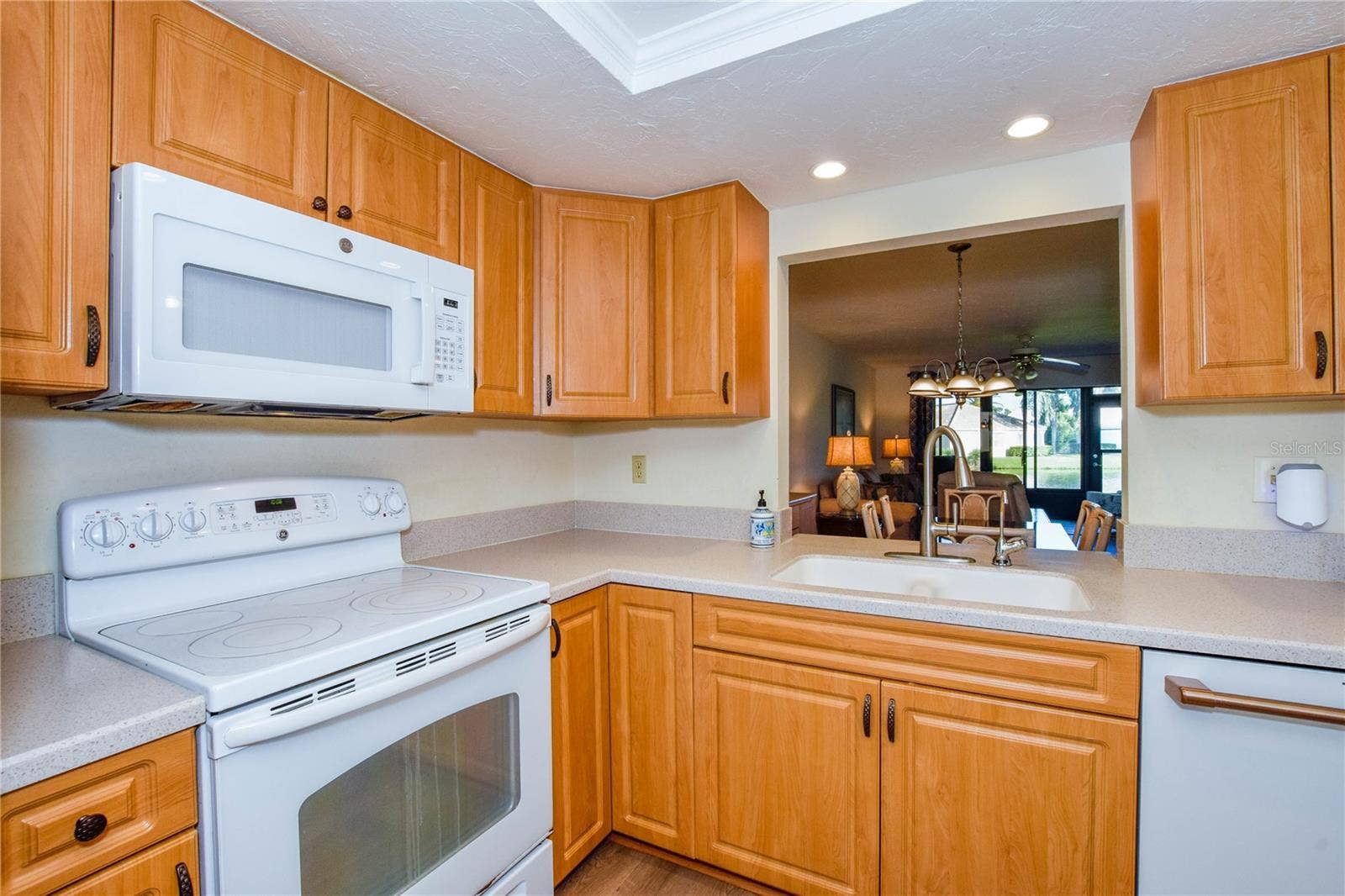1100 CAPRI ISLES BOULEVARD, #318, Venice, FL 34292 1100 CAPRI ISLES BOULEVARD, #318, Venice, FL 34292
