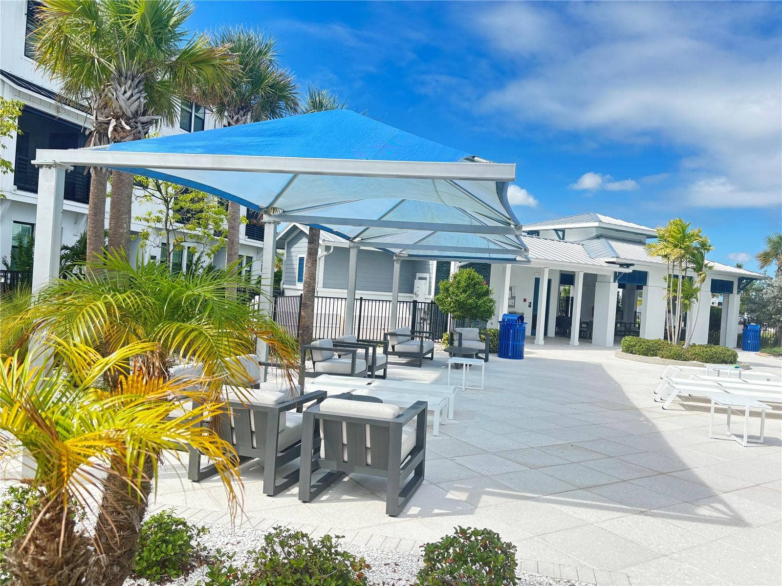 1627 SPRINGWELL LANE, Sarasota, FL 34240