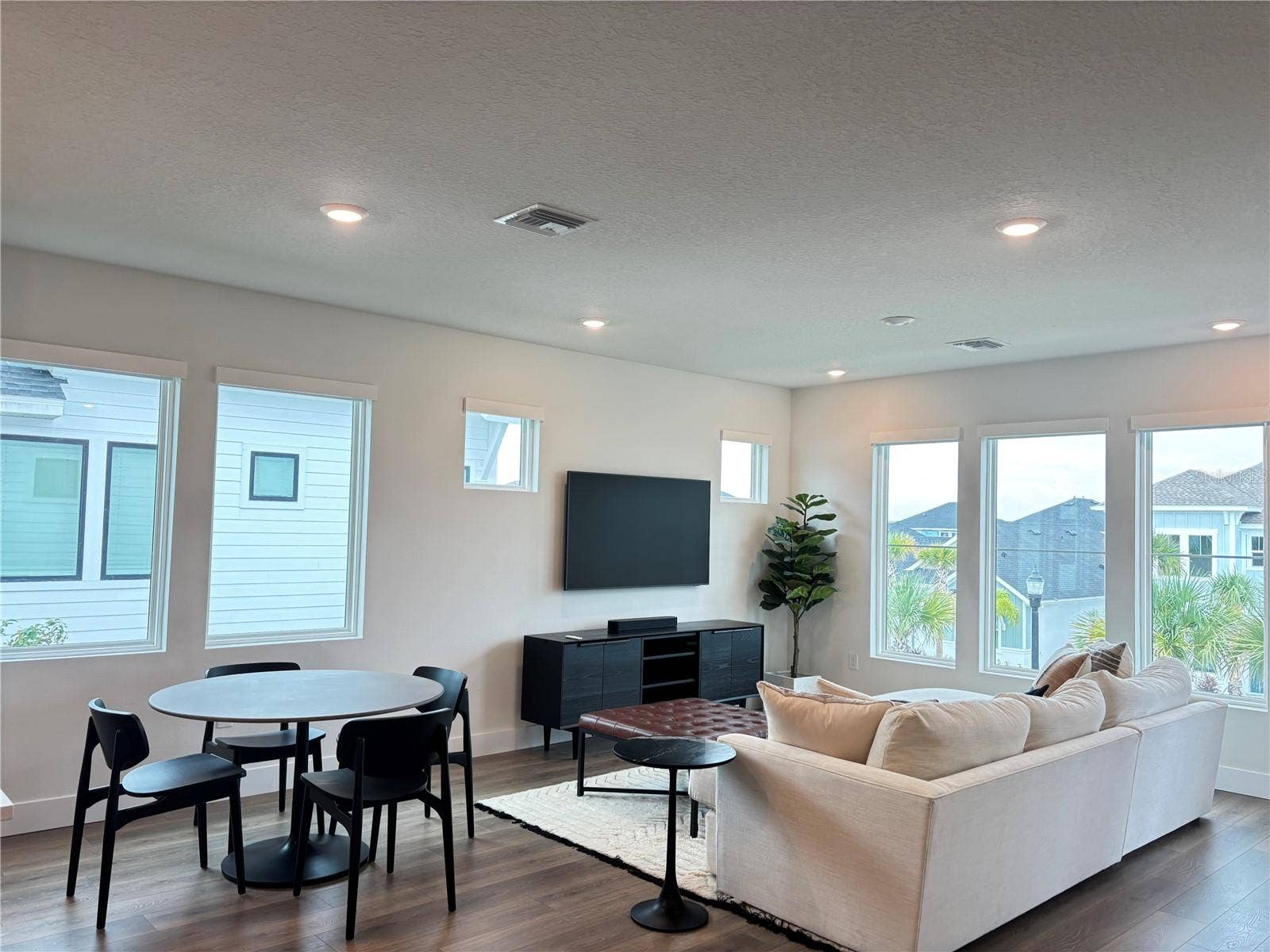 1627 SPRINGWELL LANE, Sarasota, FL 34240