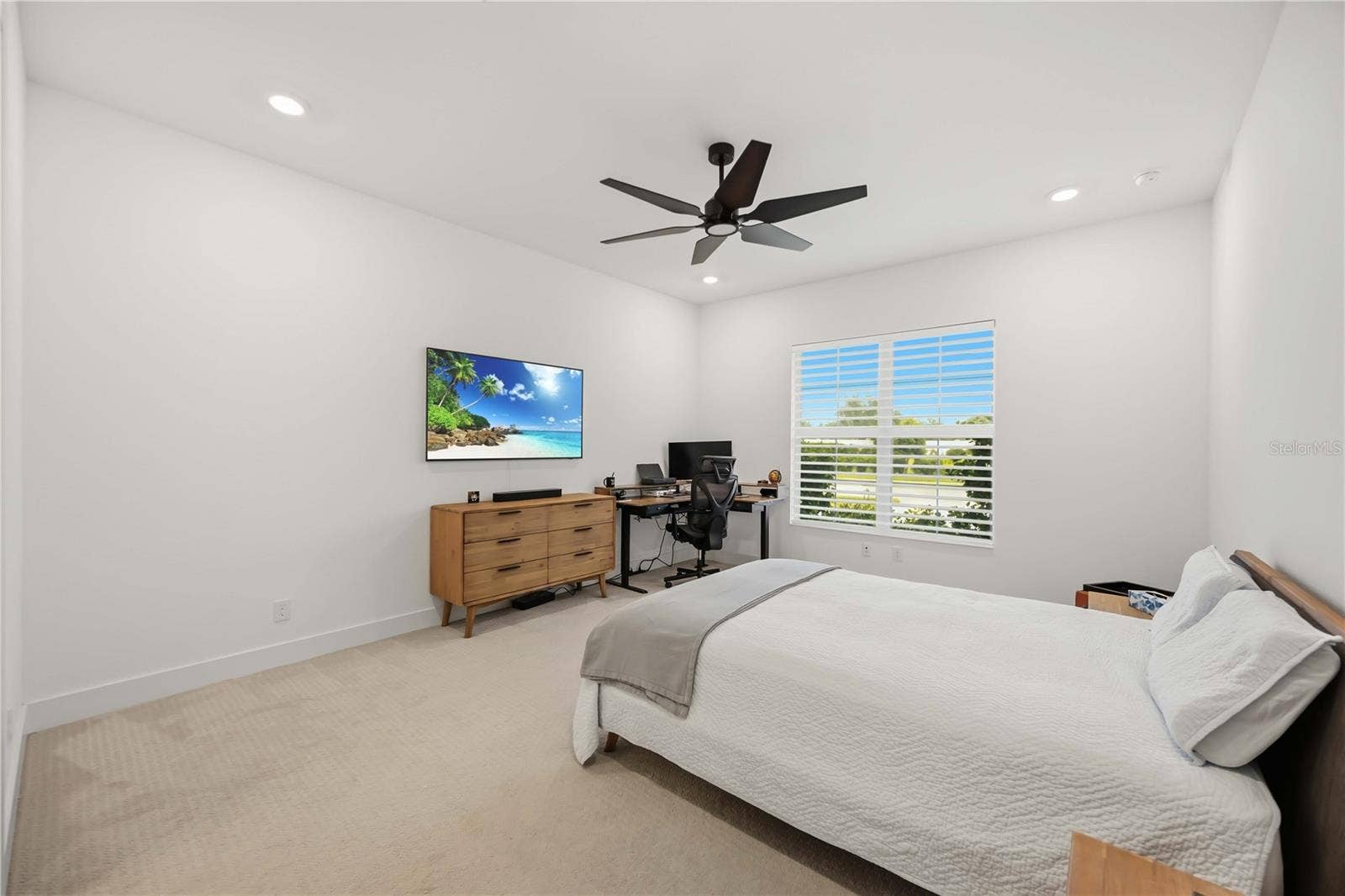 8110 REDONDA LOOP, Bradenton, FL 34202