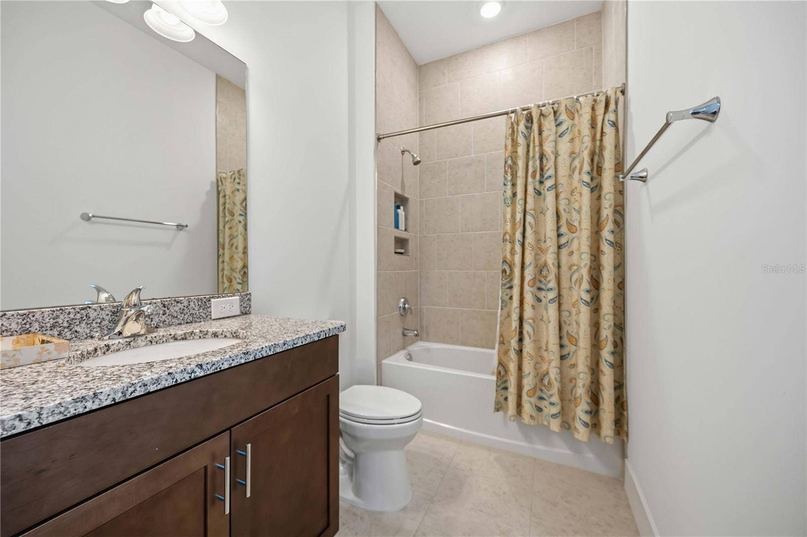 8110 REDONDA LOOP, Bradenton, FL 34202
