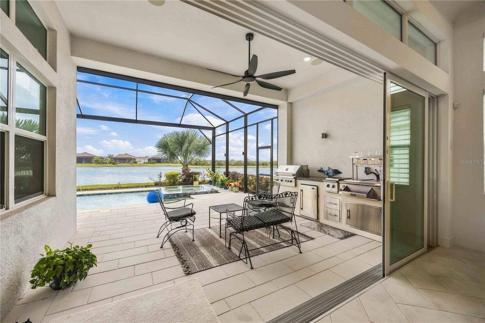 8110 REDONDA LOOP, Bradenton, FL 34202