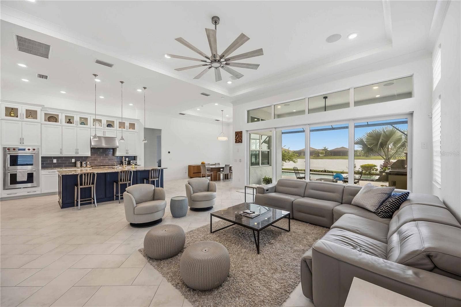 8110 REDONDA LOOP, Bradenton, FL 34202