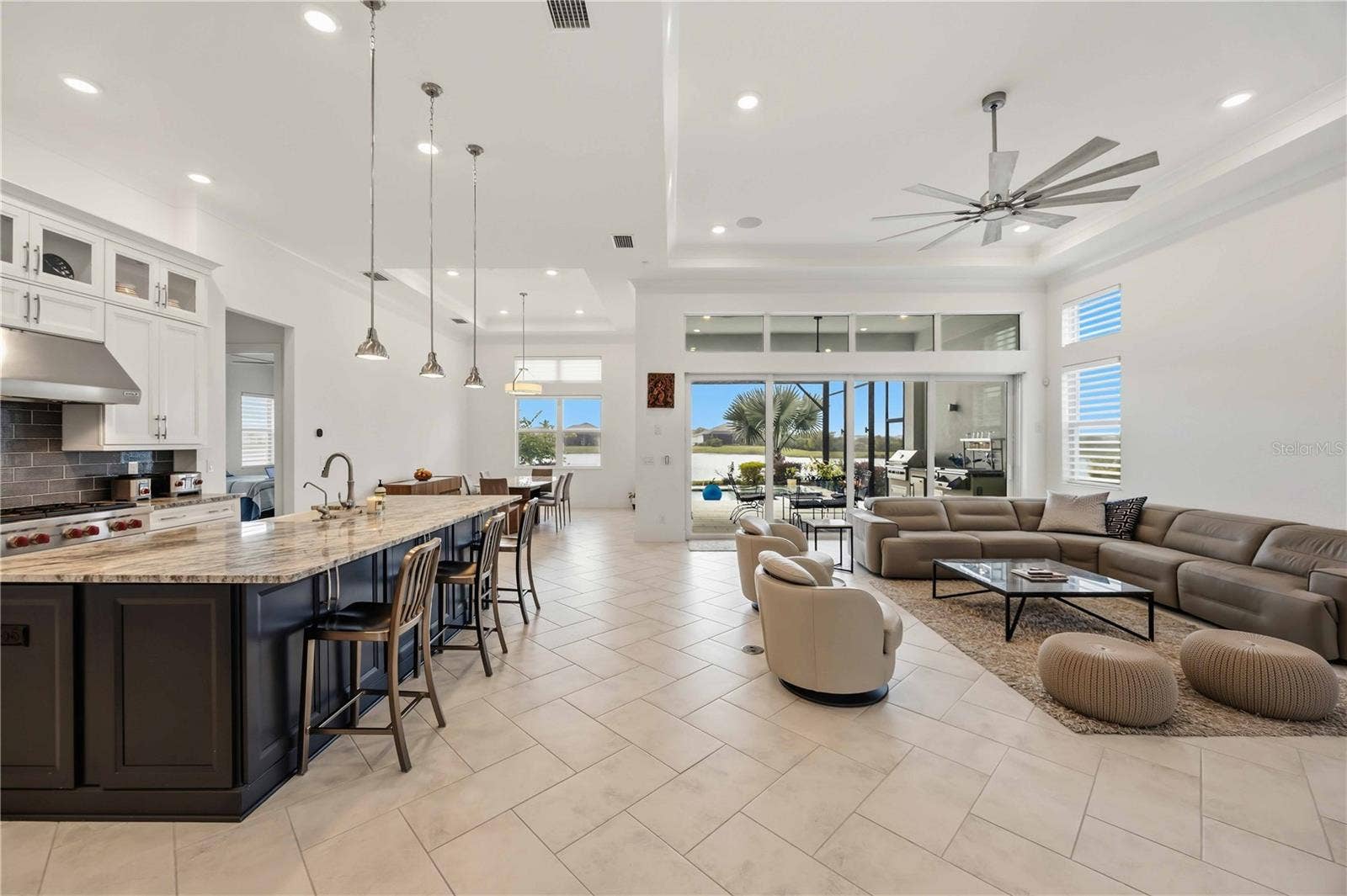 8110 REDONDA LOOP, Bradenton, FL 34202