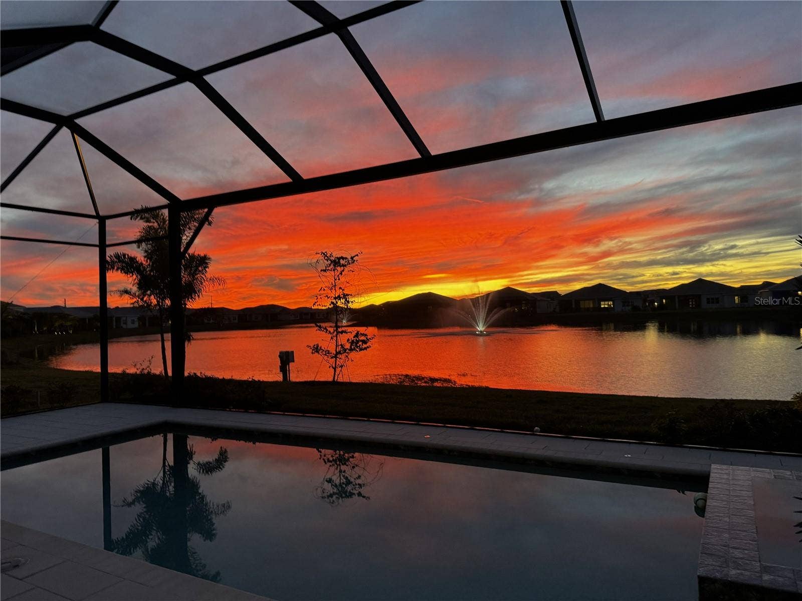 8110 REDONDA LOOP, Bradenton, FL 34202