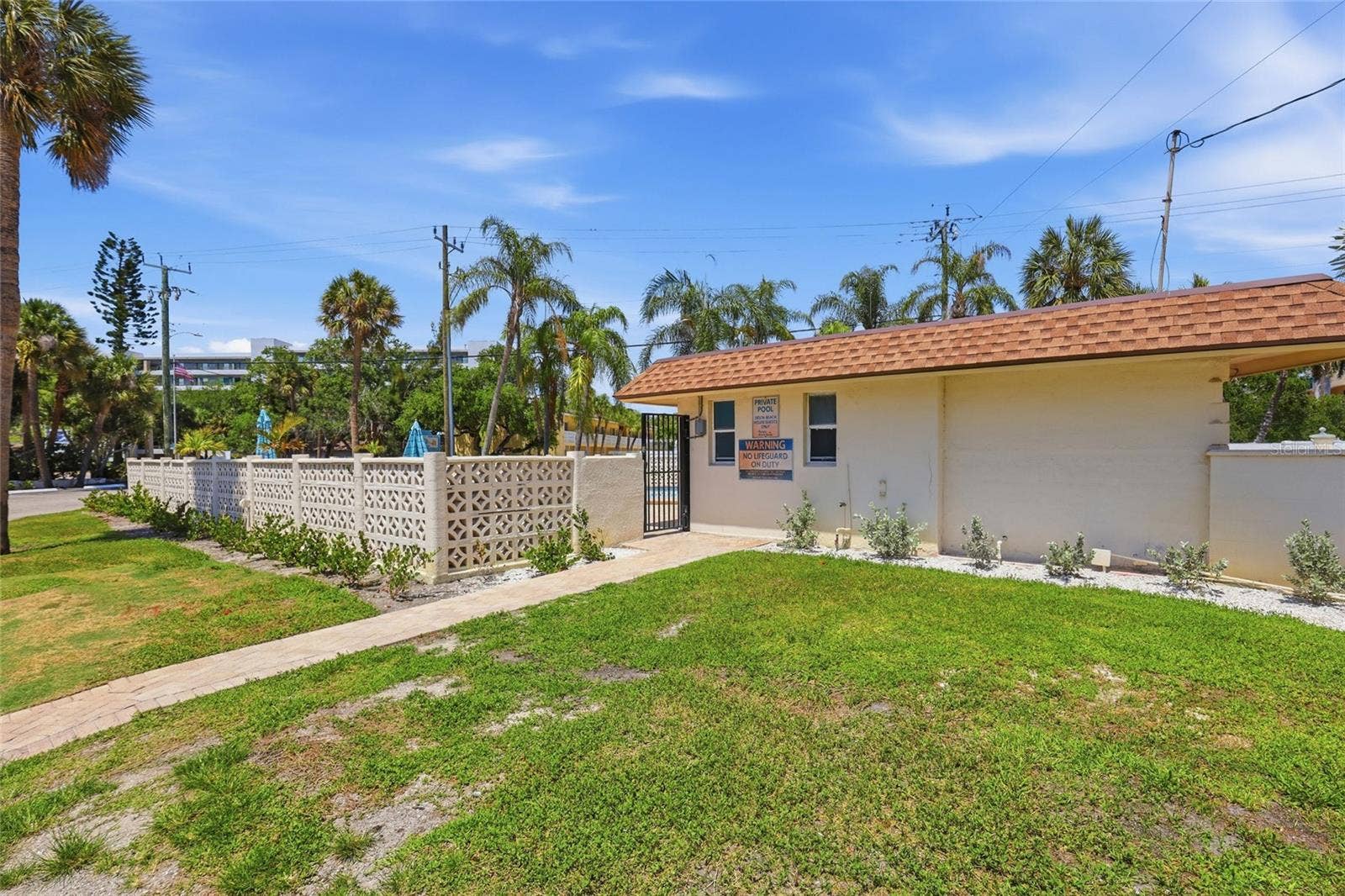 5950 MIDNIGHT PASS ROAD, #101, Sarasota, FL 34242