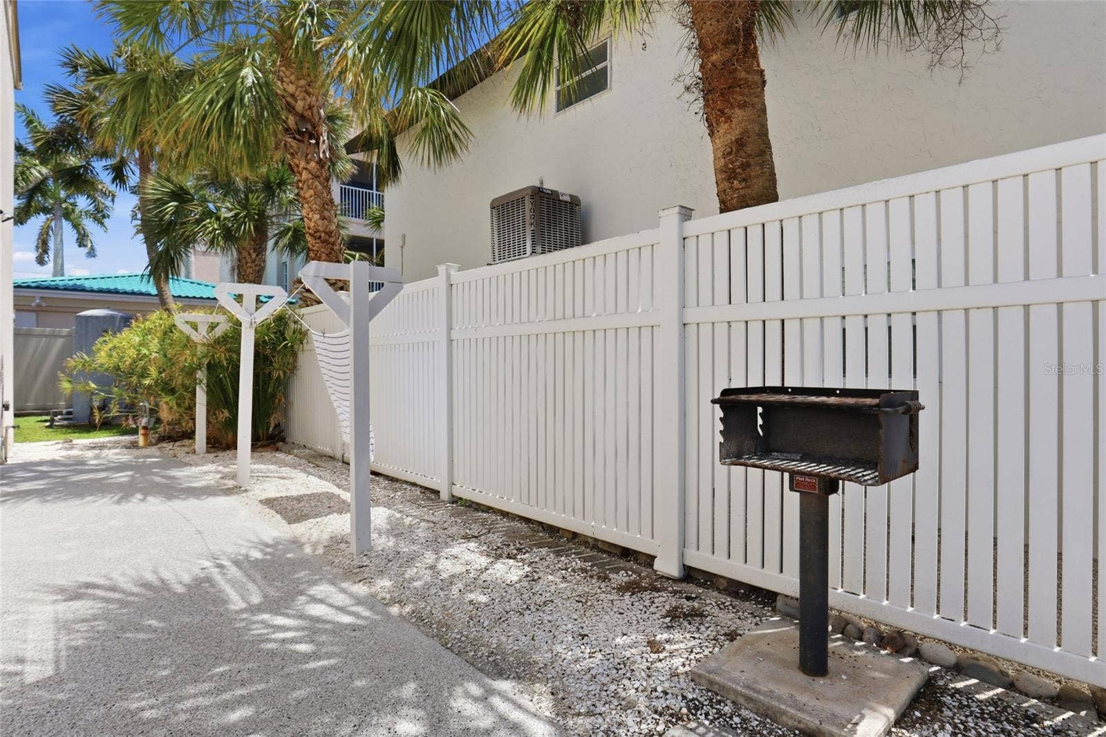 5950 MIDNIGHT PASS ROAD, #101, Sarasota, FL 34242