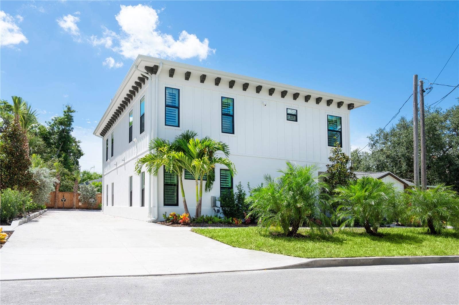 1234 15TH STREET, Sarasota, FL 34236 1234 15TH STREET, Sarasota, FL 34236