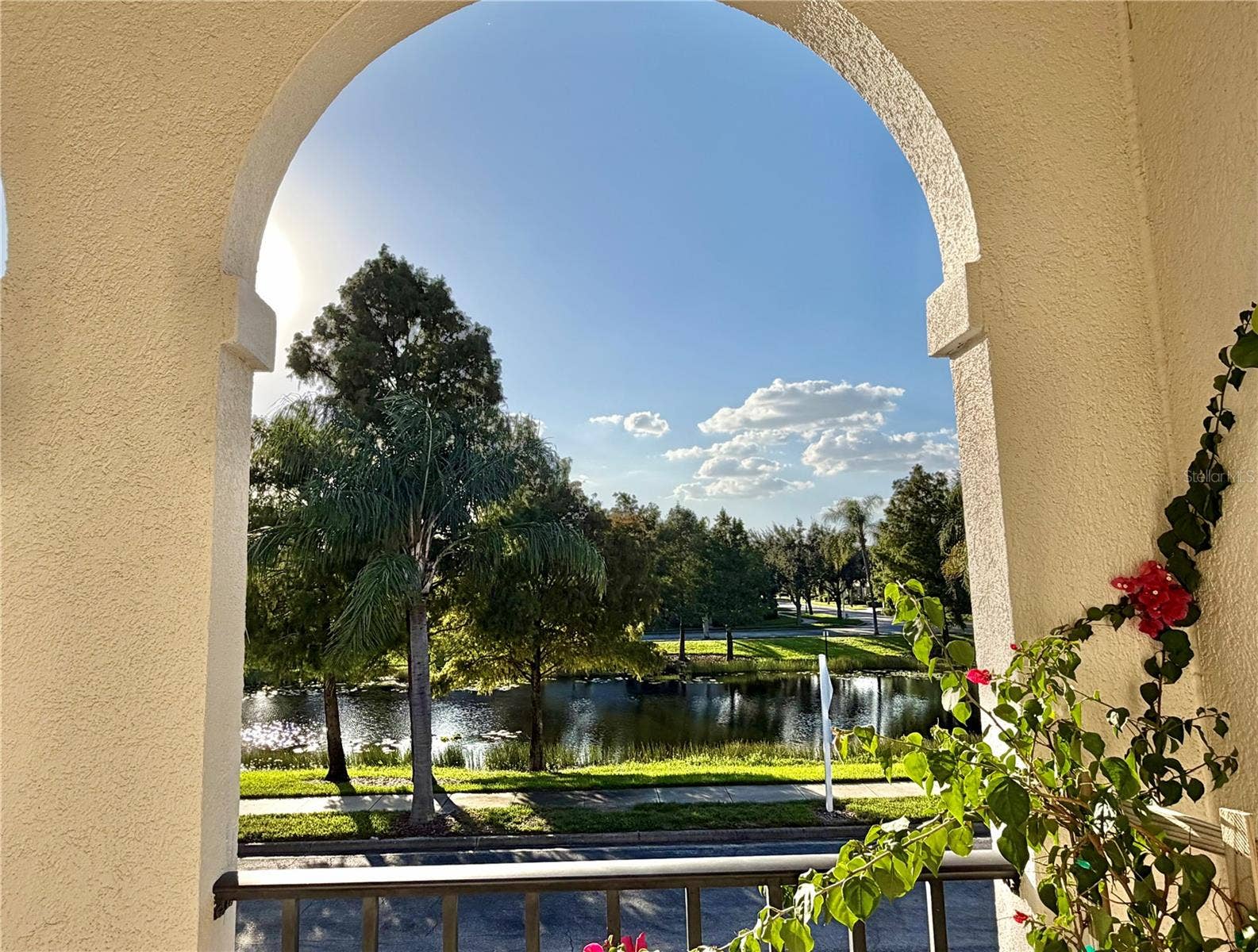 1523 NAPOLI DRIVE E, Sarasota, FL 34232
