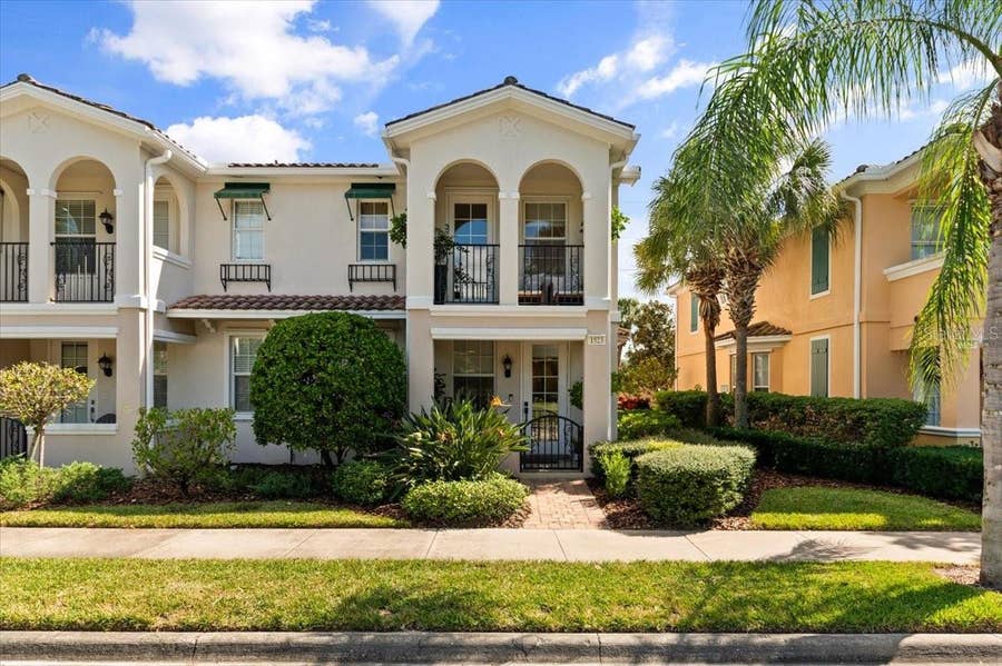 Property photo for 1523 NAPOLI DRIVE E, Sarasota, FL