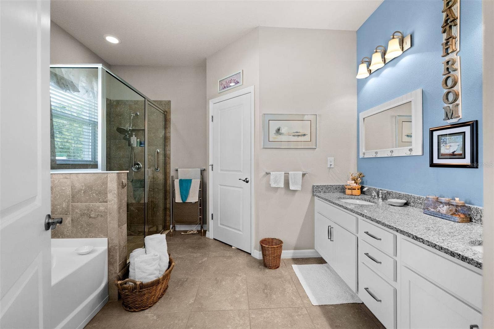 7813 BIRDIE BEND WAY, Sarasota, FL 34241