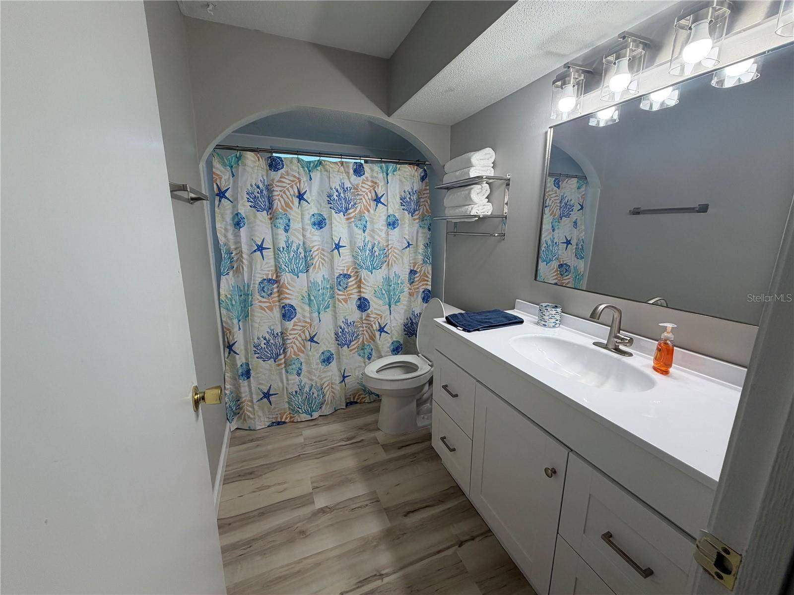 1250 HORIZON ROAD, Venice, FL 34293 1250 HORIZON ROAD, Venice, FL 34293