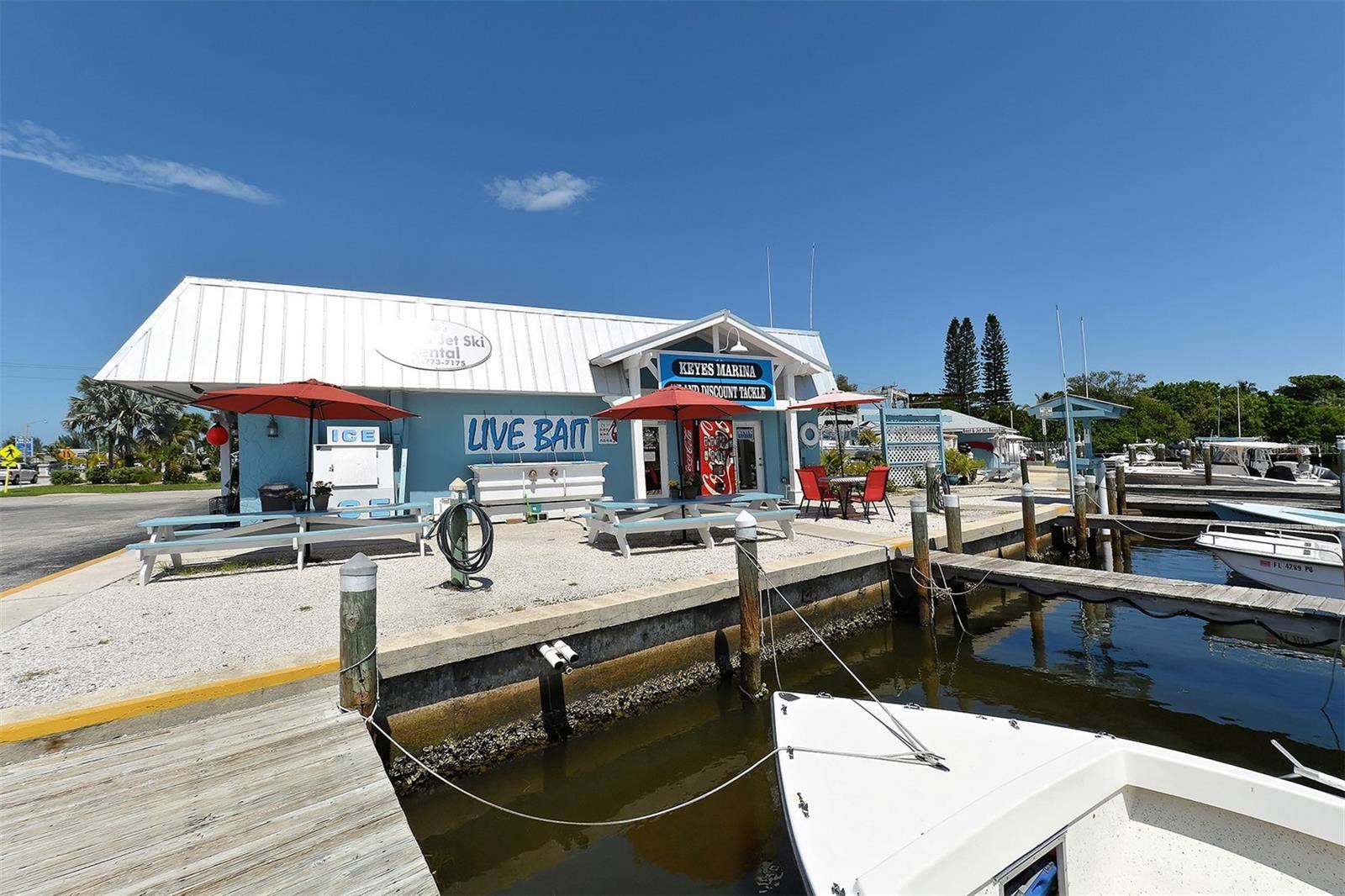 212 66TH STREET, Holmes Beach, FL 34217