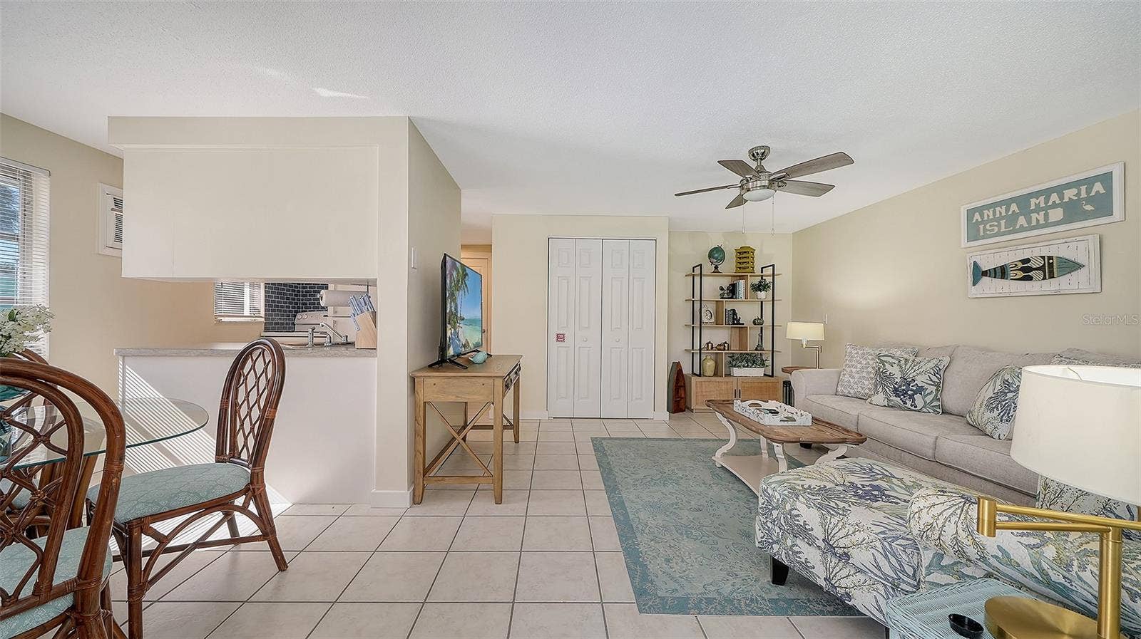 212 66TH STREET, Holmes Beach, FL 34217
