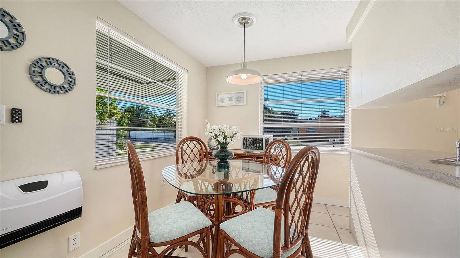 212 66TH STREET, Holmes Beach, FL 34217