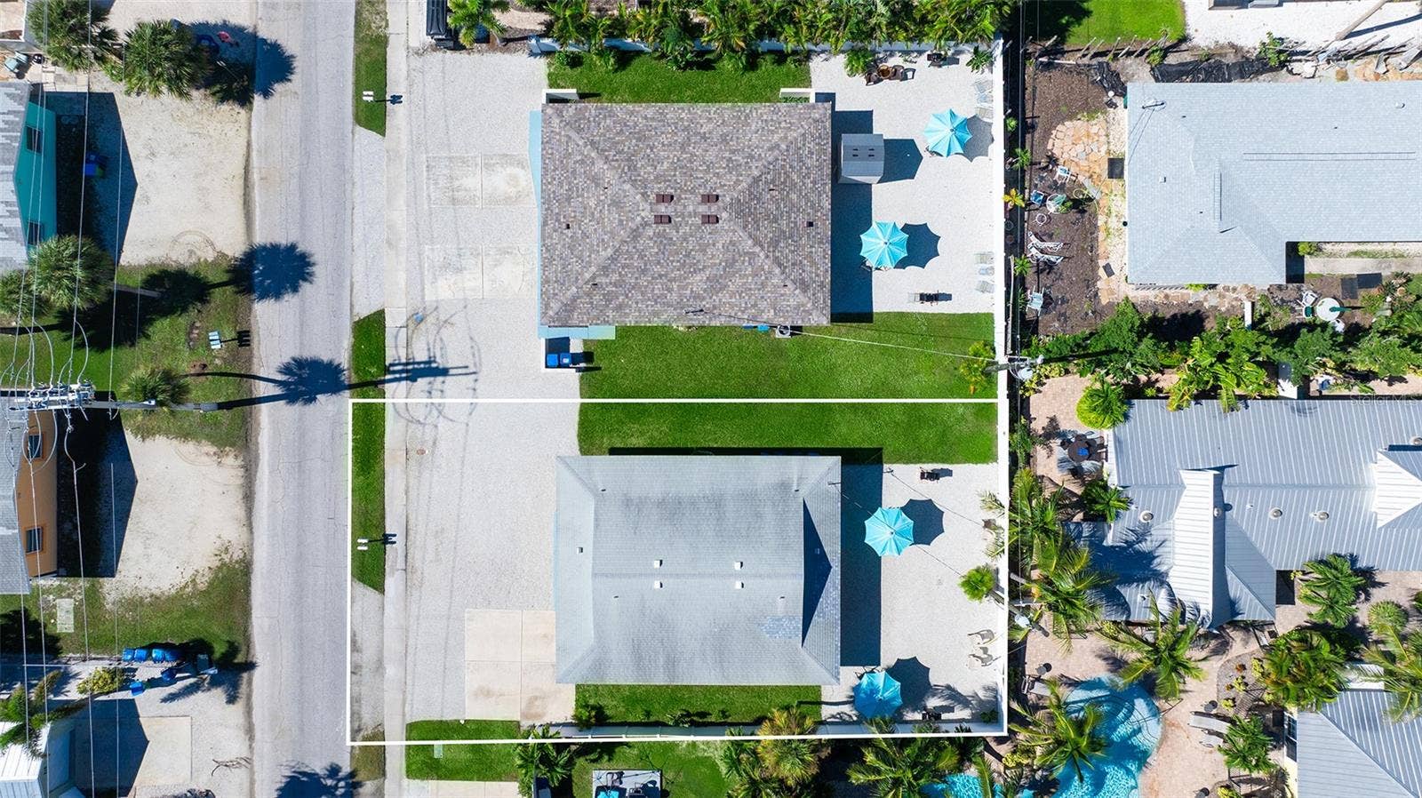 212 66TH STREET, Holmes Beach, FL 34217