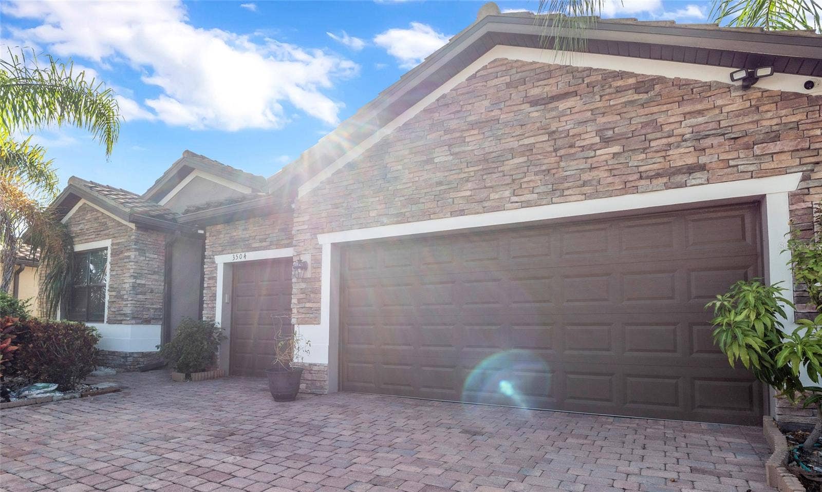3504 SAVANNA PALMS COURT, Bradenton, FL 34211 3 car garage!