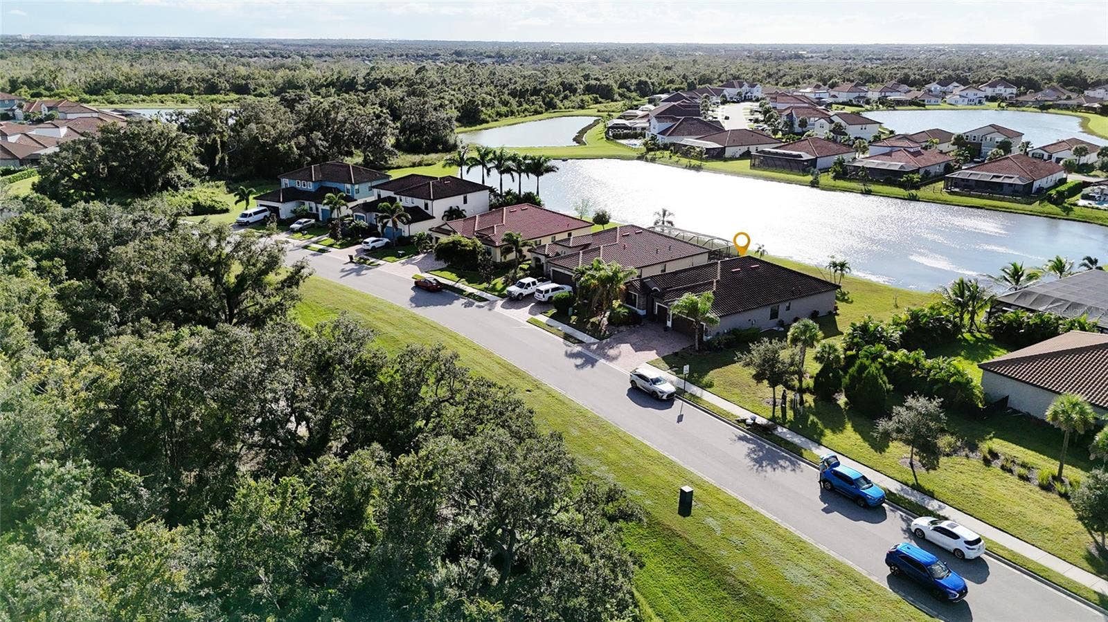 3504 SAVANNA PALMS COURT, Bradenton, FL 34211 Beautiful Pool area!