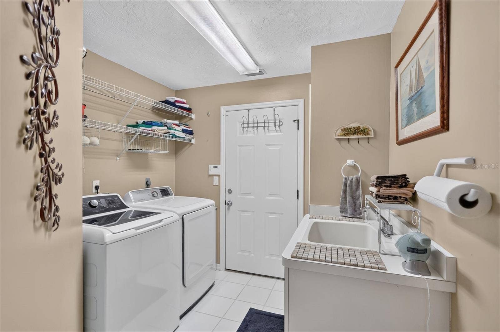8938 WILD DUNES DRIVE, Sarasota, FL 34241