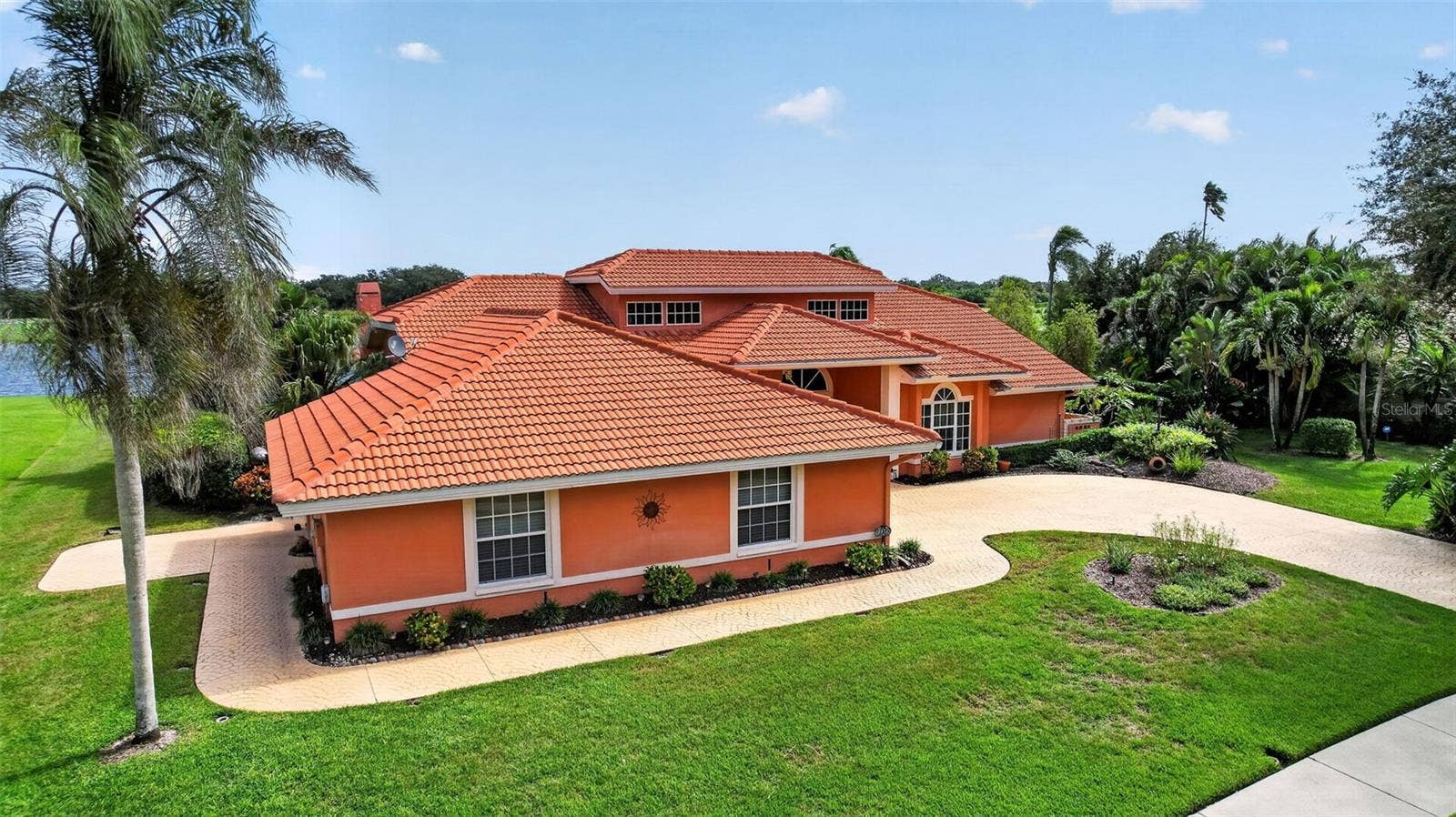 8938 WILD DUNES DRIVE, Sarasota, FL 34241