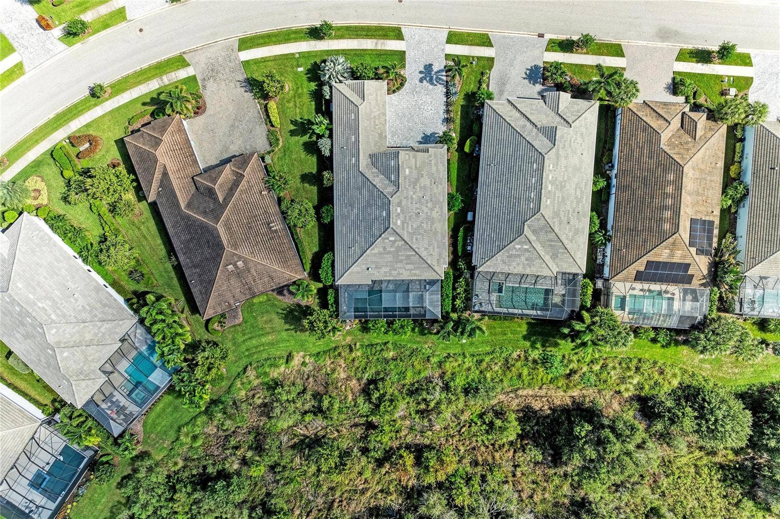 8269 GRANDE SHORES DRIVE, Sarasota, FL 34240