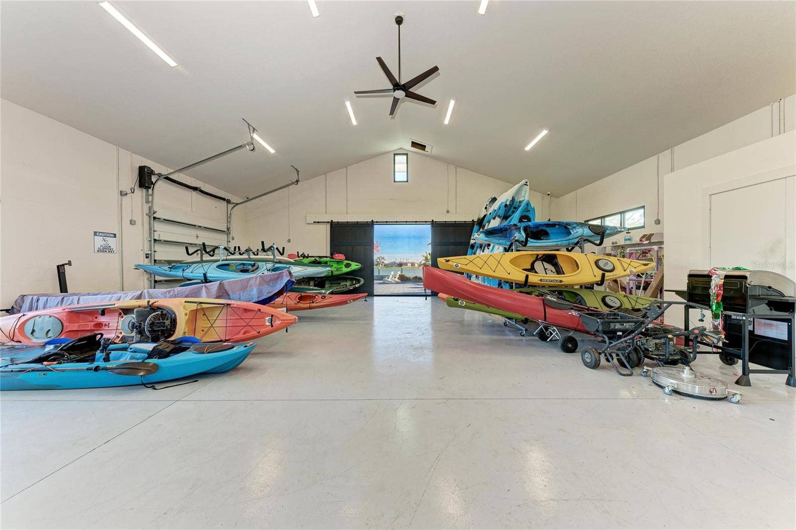8269 GRANDE SHORES DRIVE, Sarasota, FL 34240