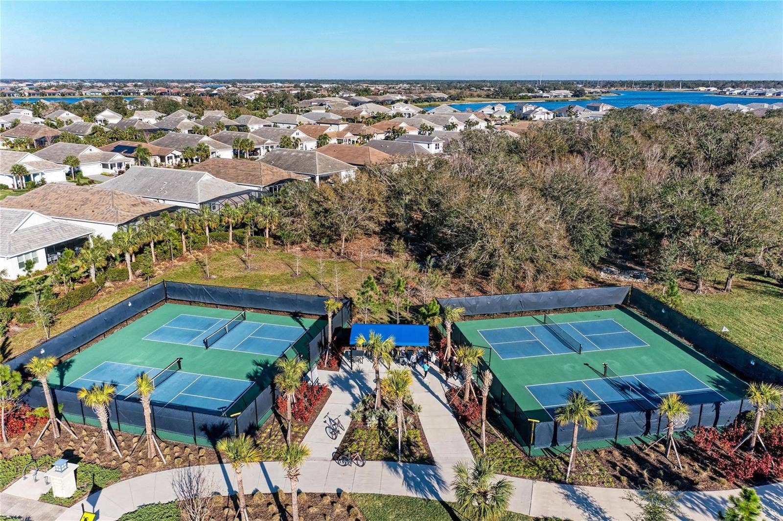 8269 GRANDE SHORES DRIVE, Sarasota, FL 34240