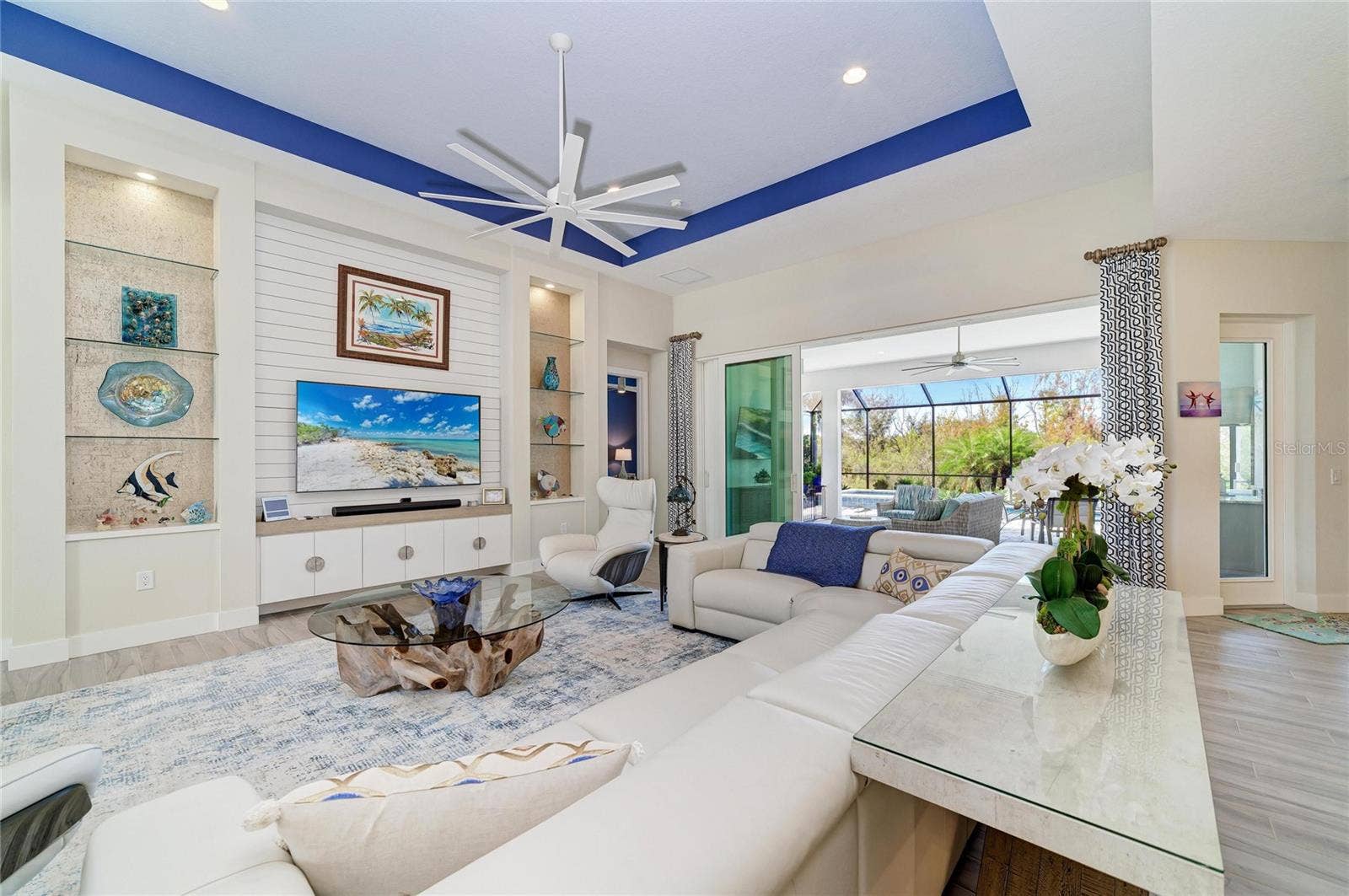 8269 GRANDE SHORES DRIVE, Sarasota, FL 34240