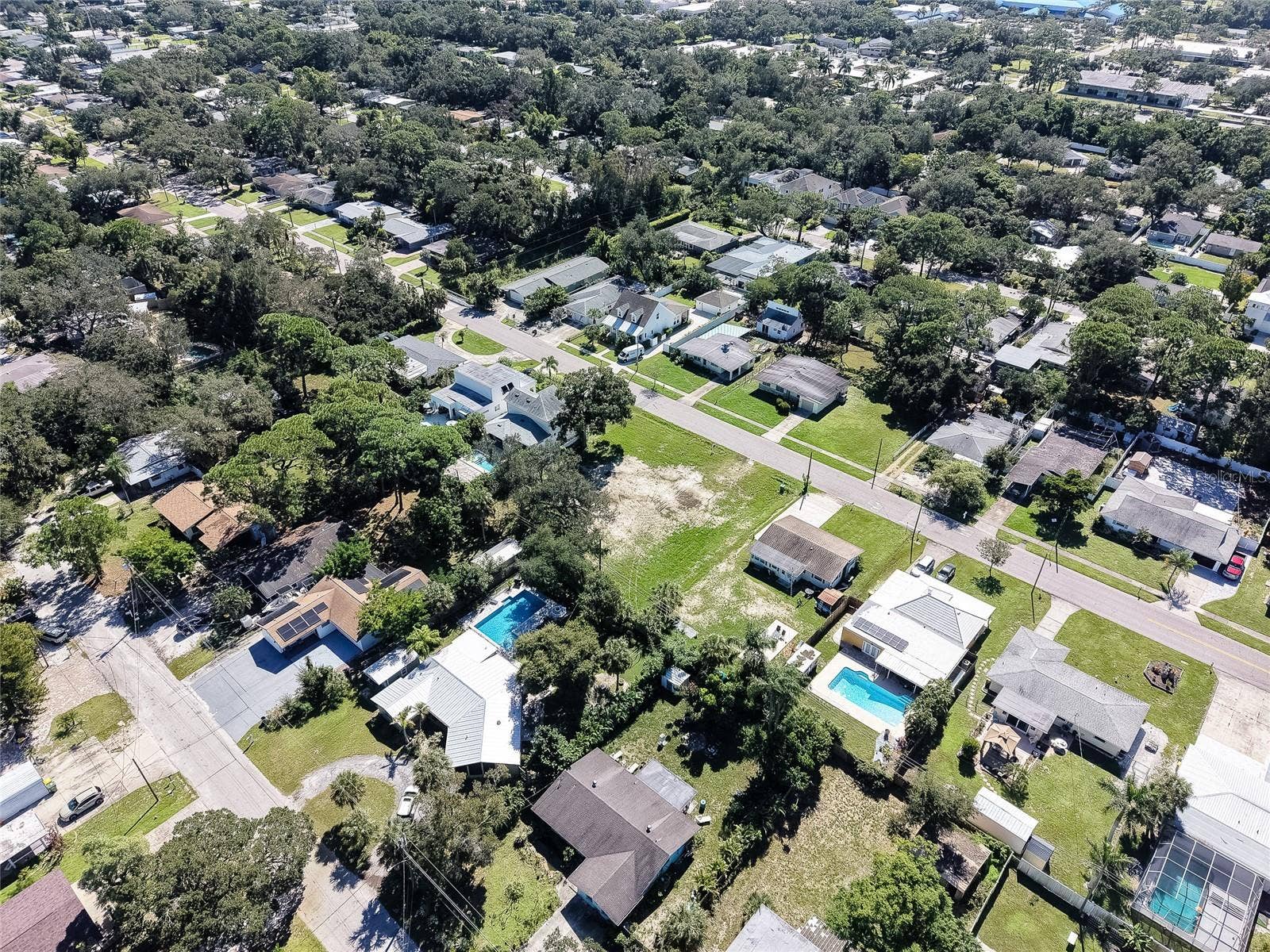 2555 WOOD STREET, Sarasota, FL 34237 2555 WOOD STREET, Sarasota, FL 34237