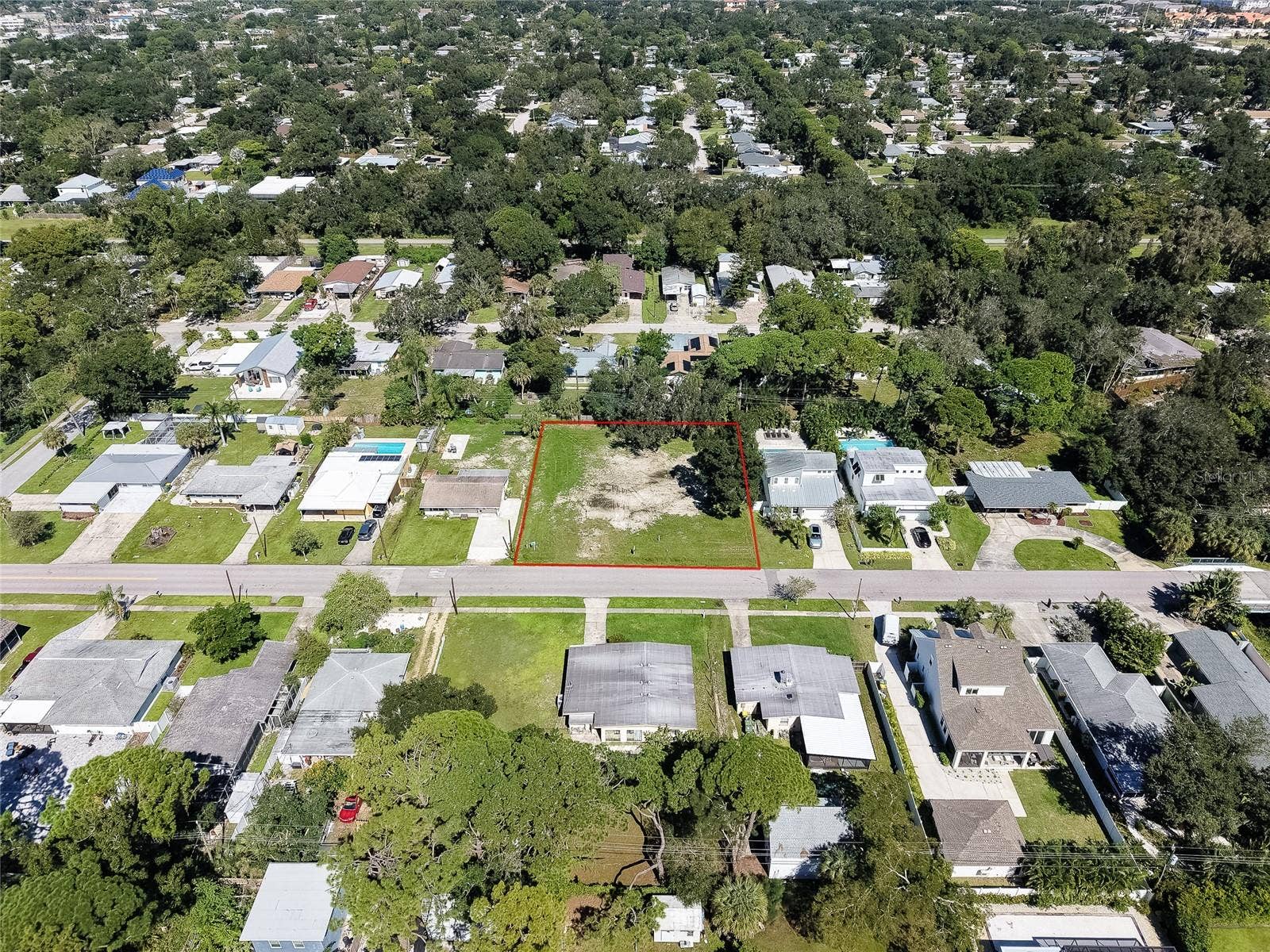 2555 WOOD STREET, Sarasota, FL 34237 2555 WOOD STREET, Sarasota, FL 34237