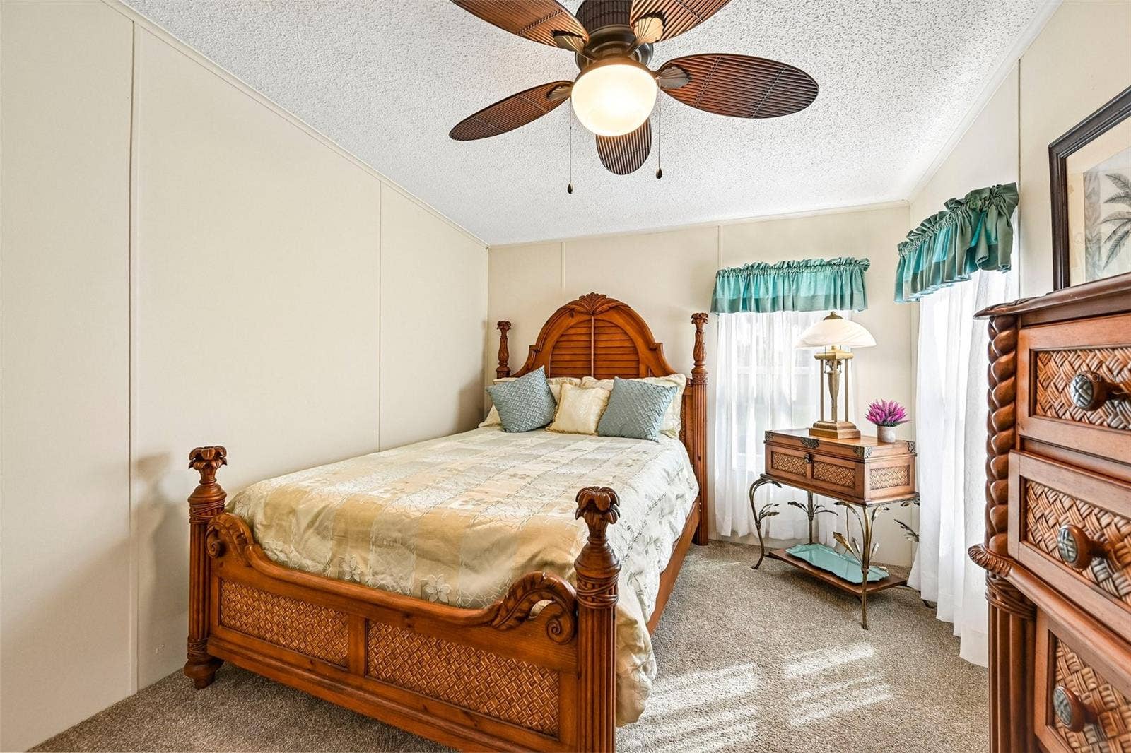 8510 COUNTESS AVENUE CIRCLE, Palmetto, FL 34221 Guest Bedroom