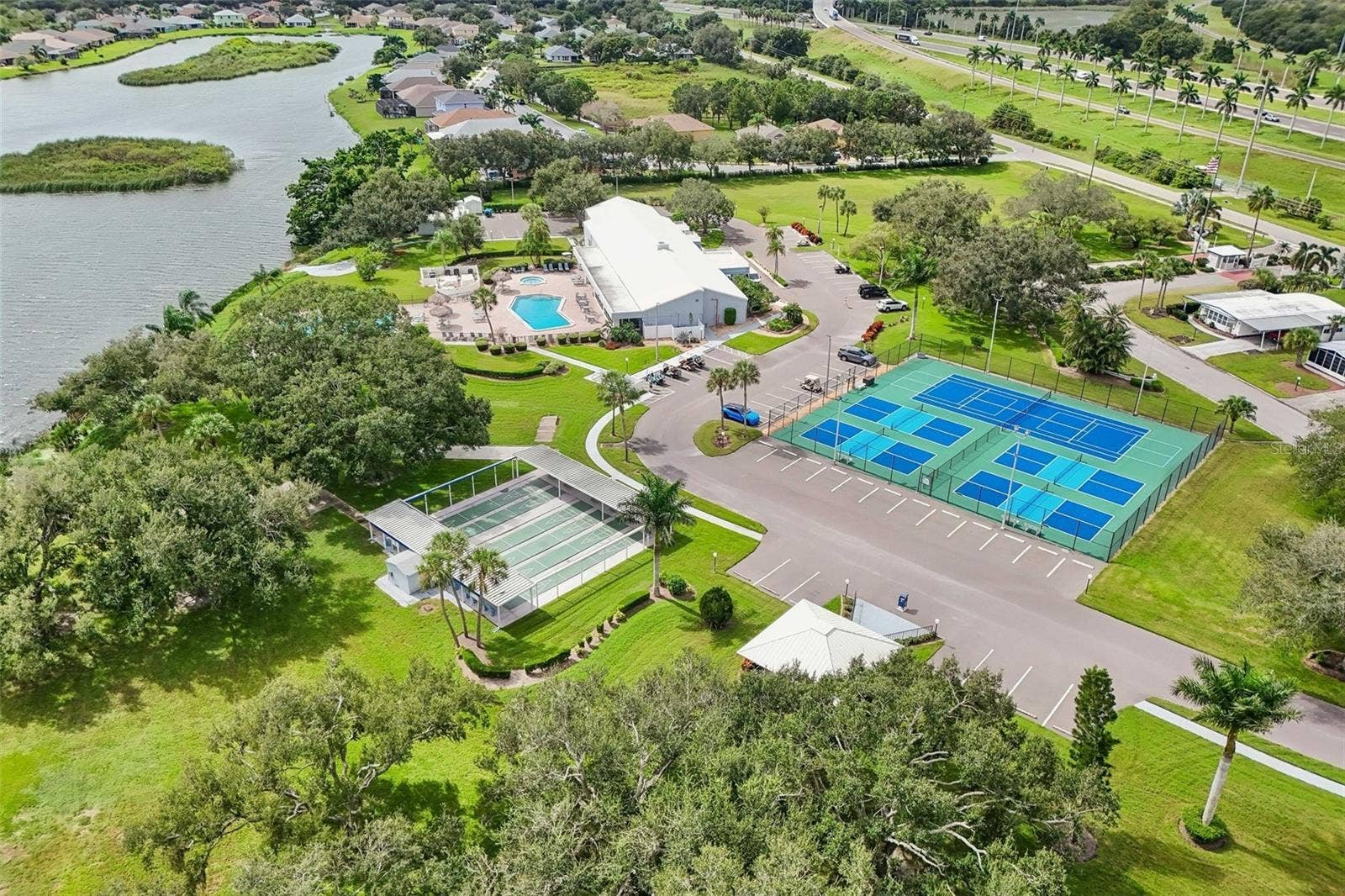 8510 COUNTESS AVENUE CIRCLE, Palmetto, FL 34221 Mail Kiosk, Shuffleboard and Tennis/Pickleball Courts